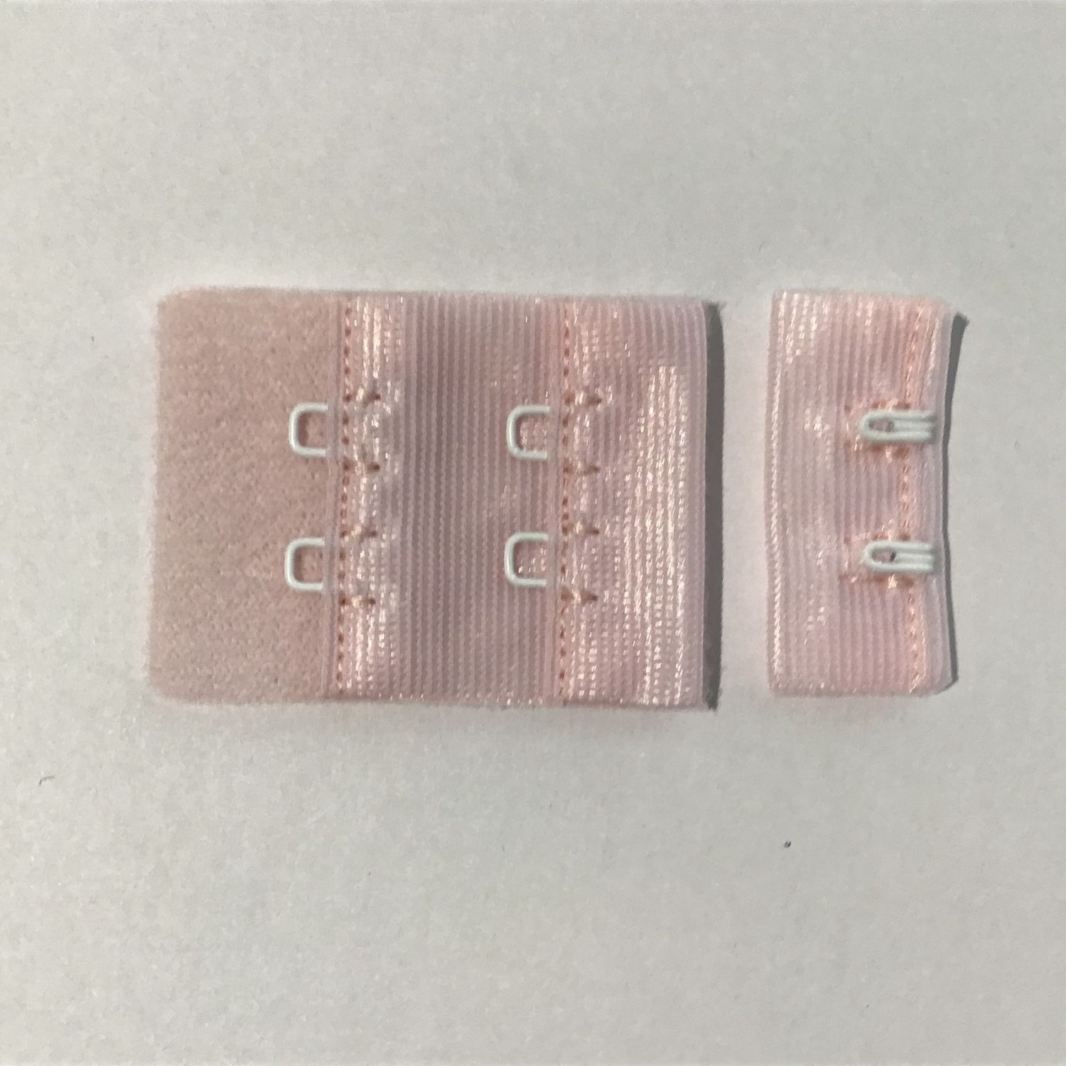 Behasluiting  2 x 2 licht roos