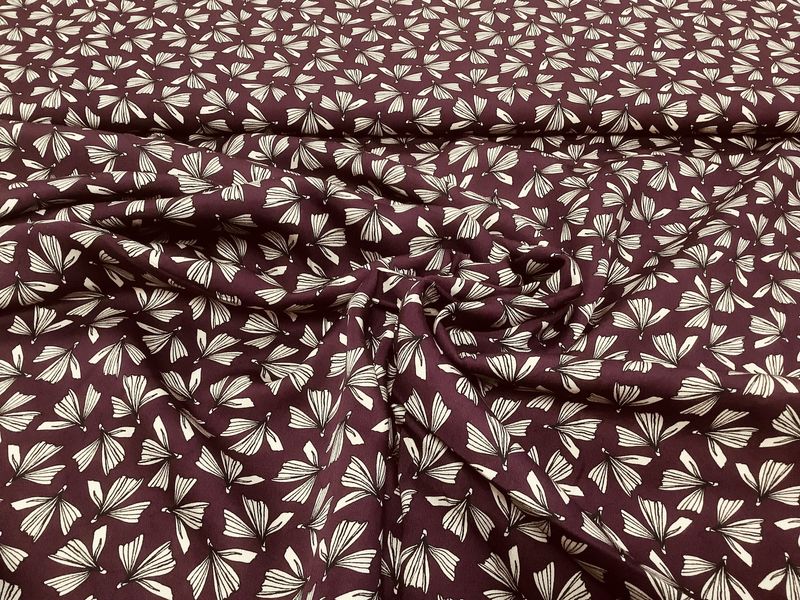 Paars met bloemblaadjes