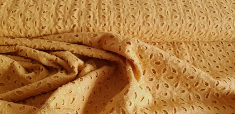 Broderie cotton summer