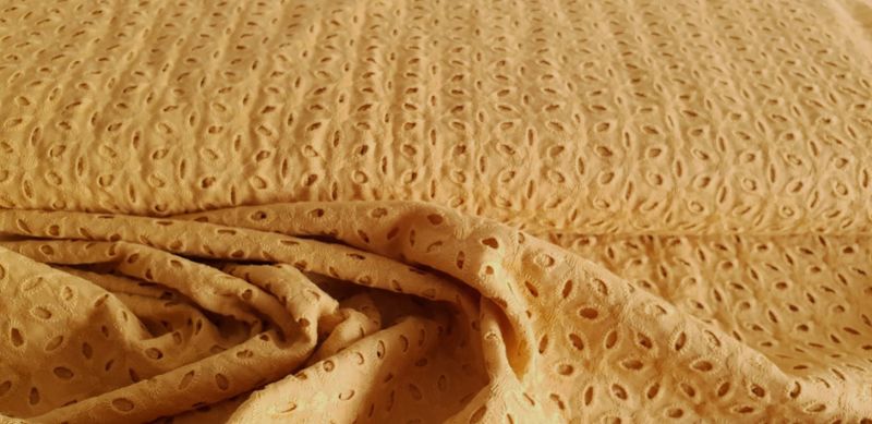 Broderie cotton summer