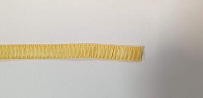 Schouderband rimpel licht geel