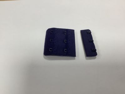 Behasluiting  2x3 donker blauw  3.2 cm