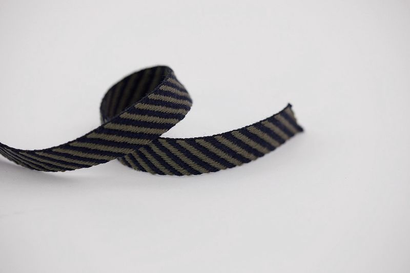 Geweven band diagonaal donker blauw/kaki