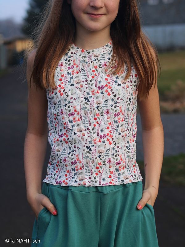 Ribtricot little flower