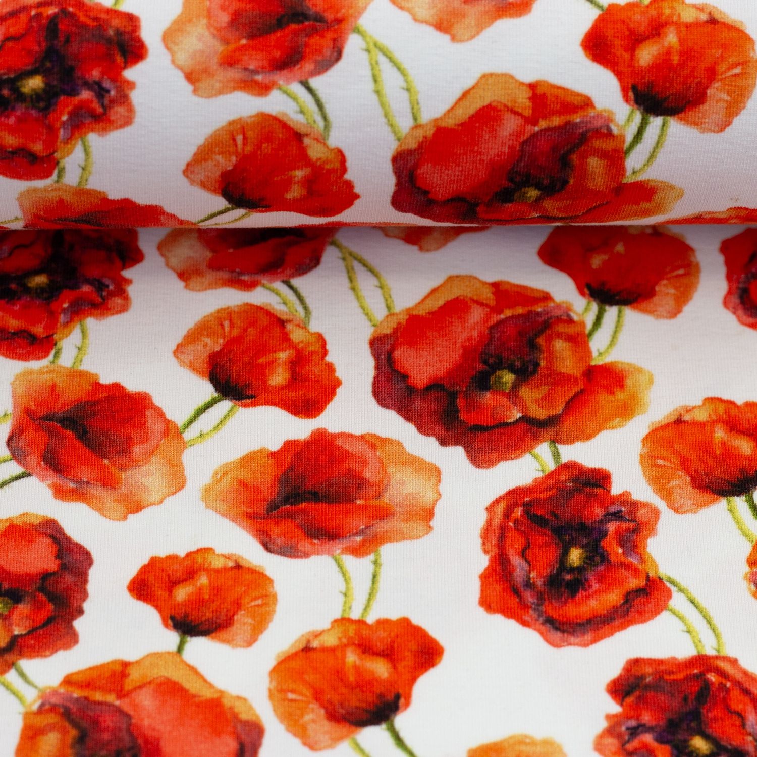 Poppy tricot op off white achtergrond