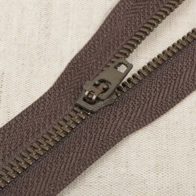 Rits|metaal niet deelbaar|bruin|kleur 570