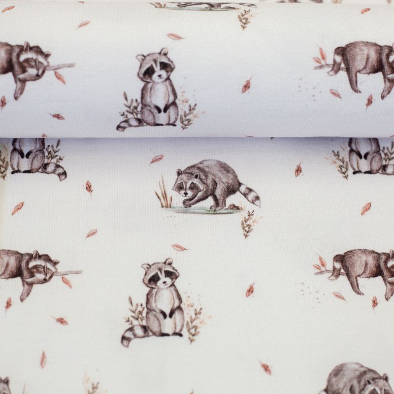 Jersey|Life in the forest by Christiane Zielinski|wasbeer