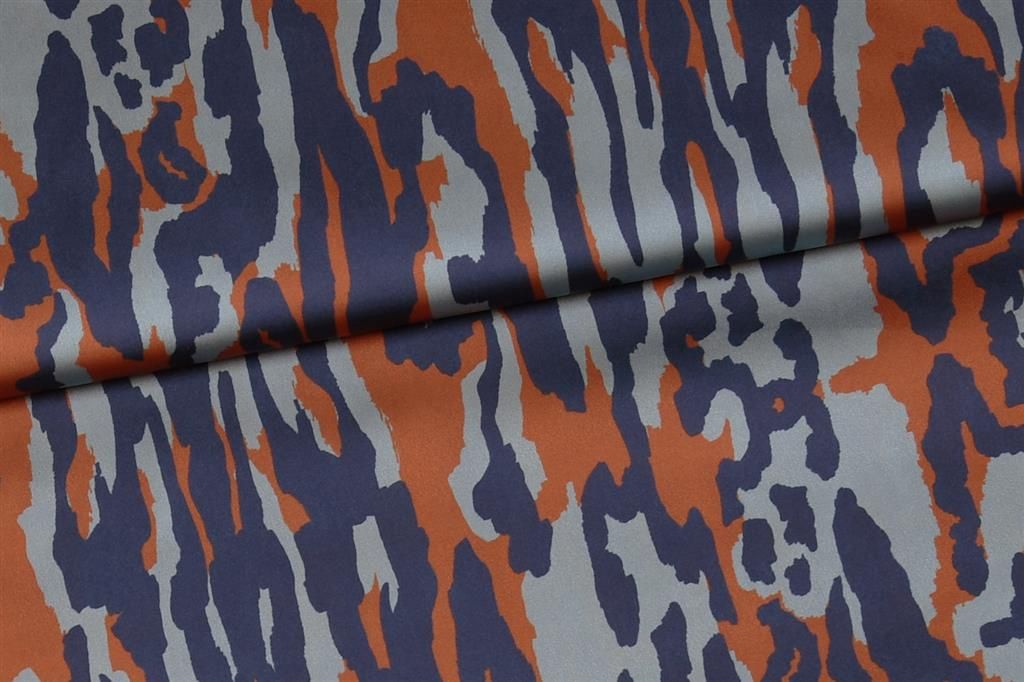 Satijn  leopard blauw