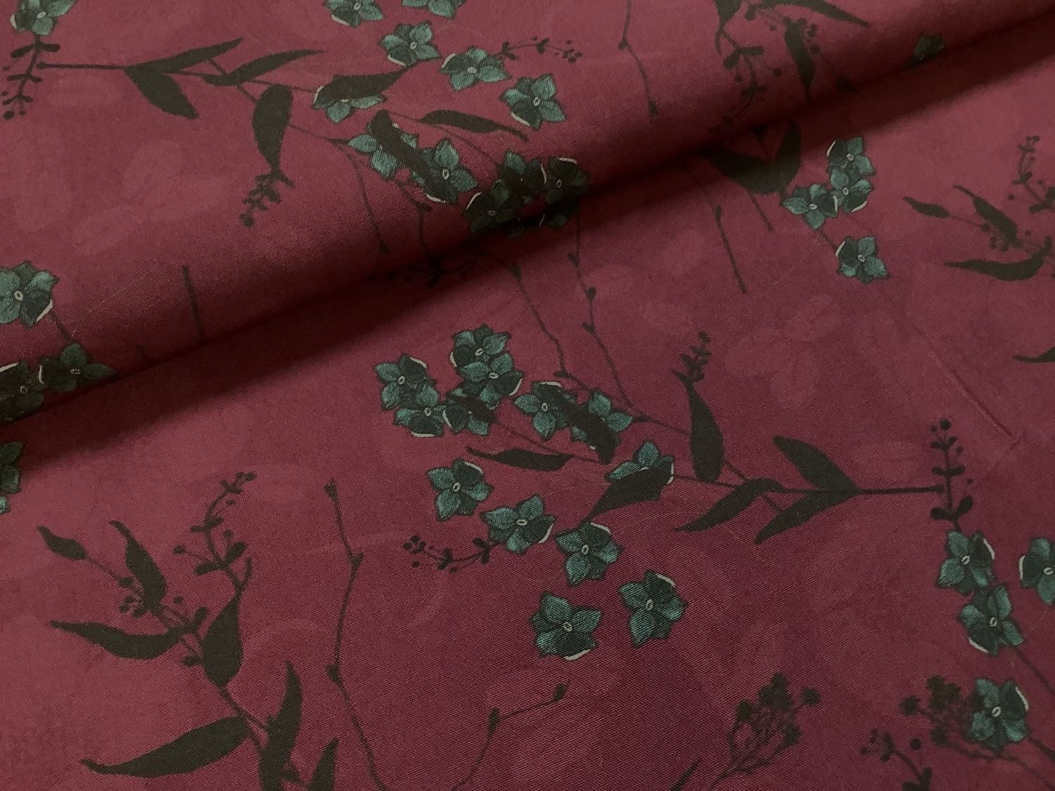 Dark red flower 120 cm