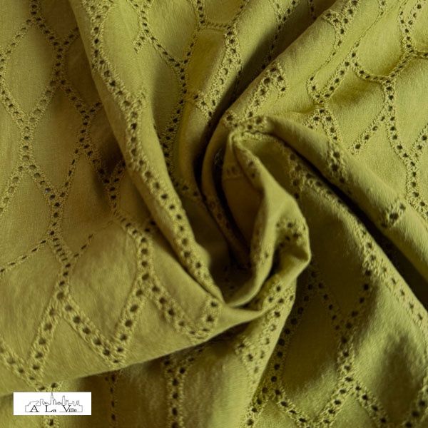Broderie Gaby mosterdgeel