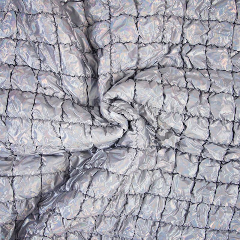 Iridiscent padded