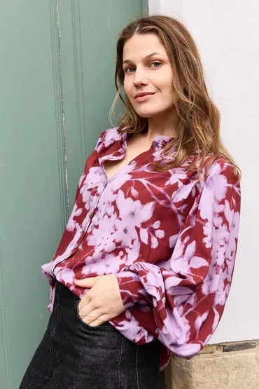 Lila bloemen viscose