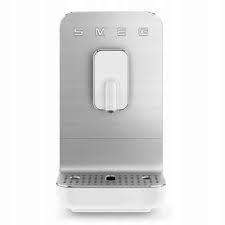 CAFETERA SUPER AUTOMÁTICA blanca BCC11WHMEU