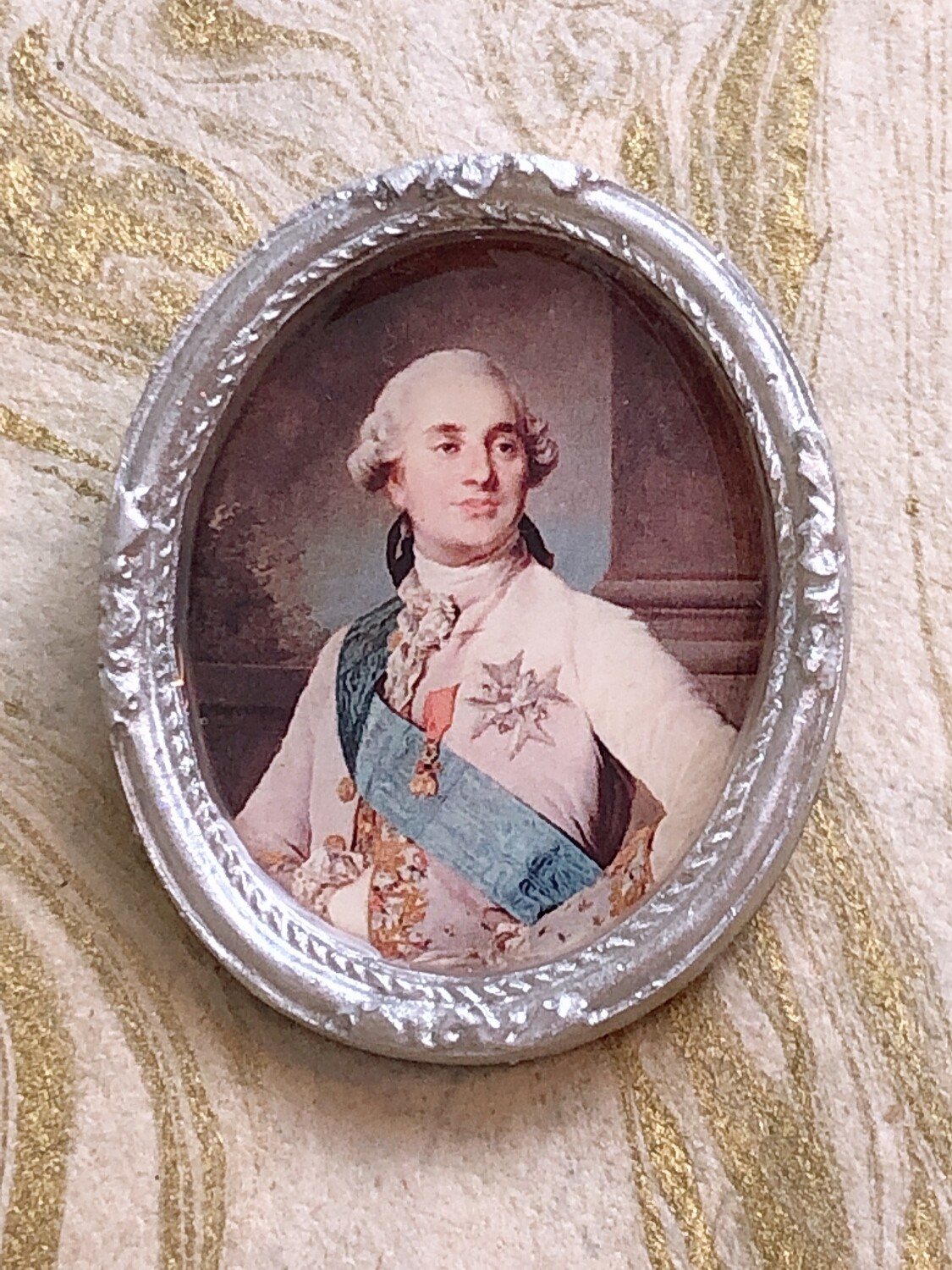 frame brooch (louis xvi)
