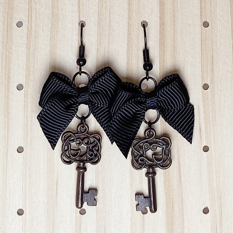 black keys earrings