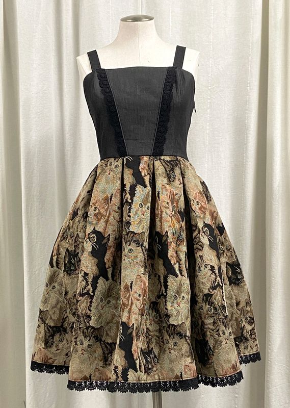 black denim kitty gobelin JSK - size 12