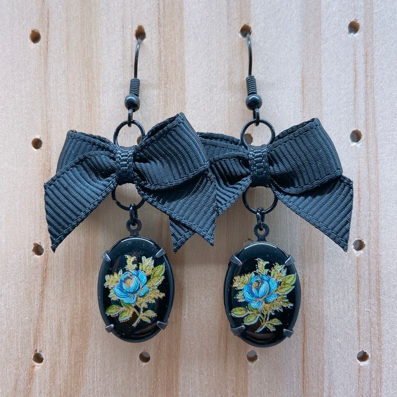 blue rose earrings