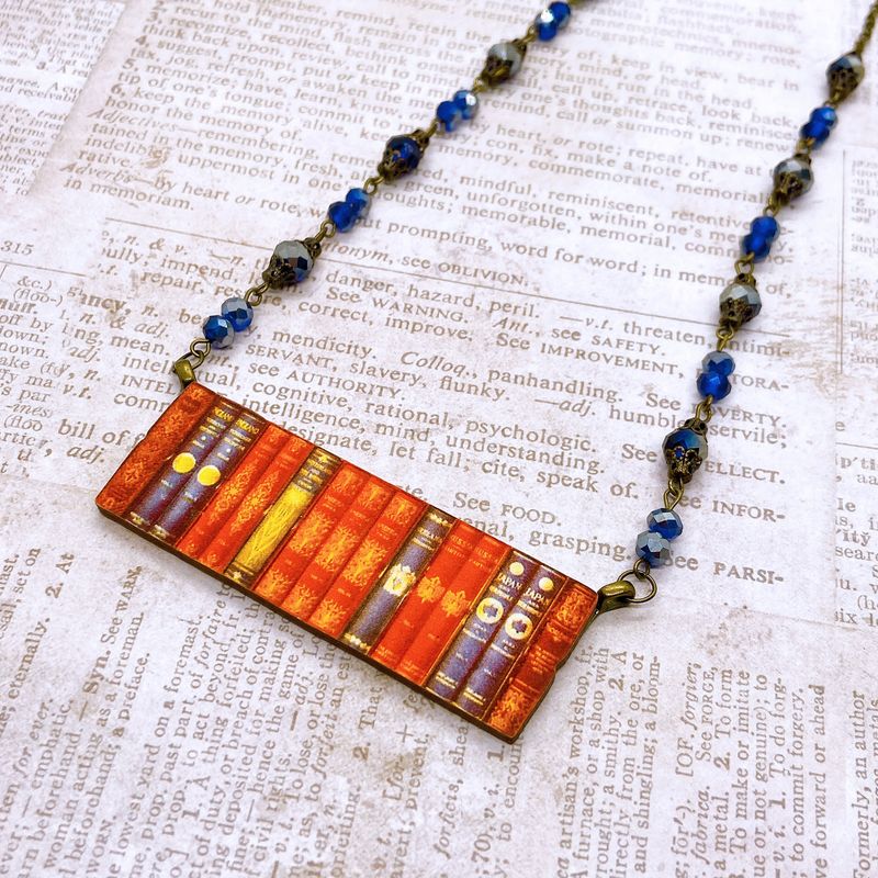 wood necklace (books)