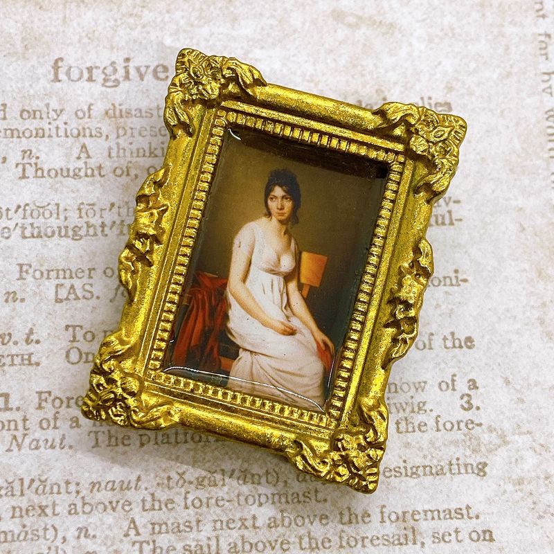 frame brooch (rest and relaxation)