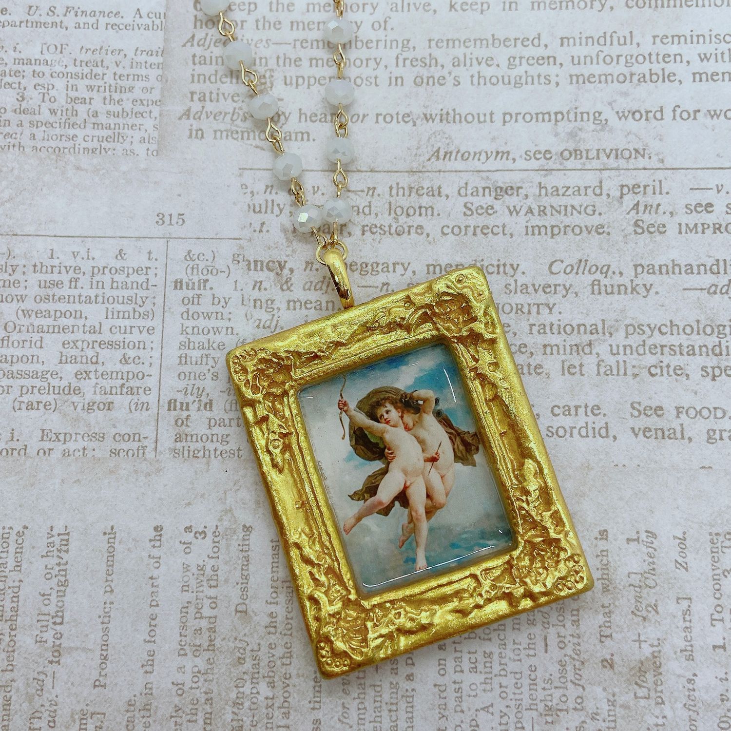 frame necklace (victorious love)