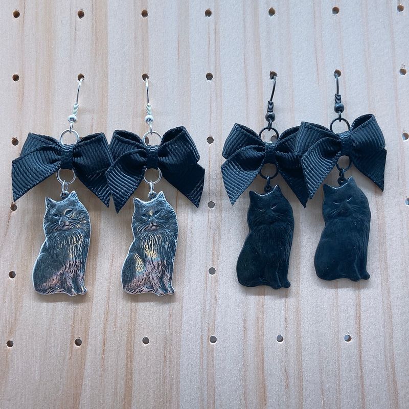 big cat earrings (2 colors)