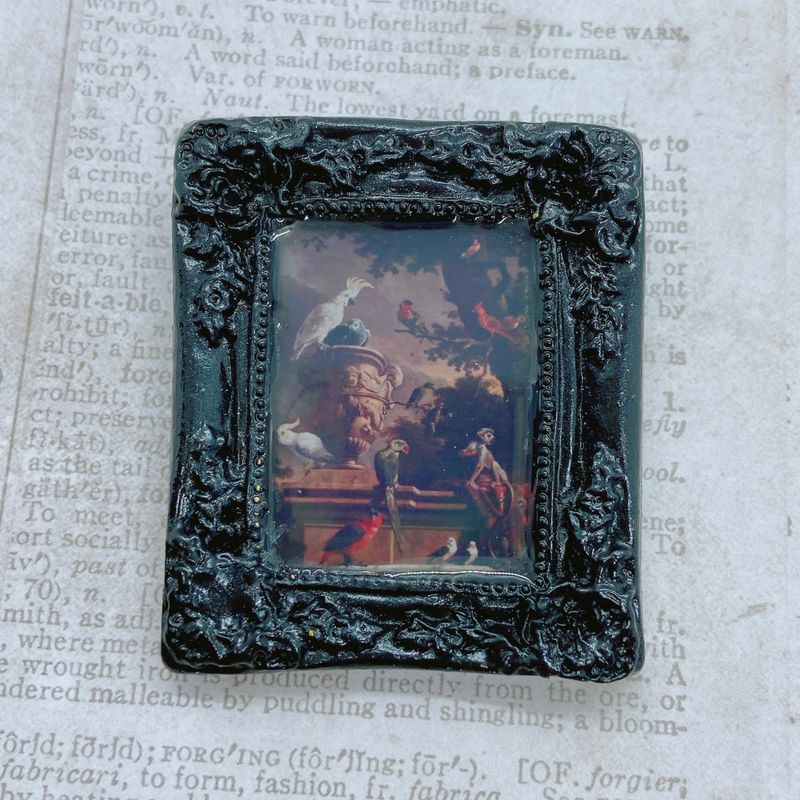 frame brooch (the menagerie)