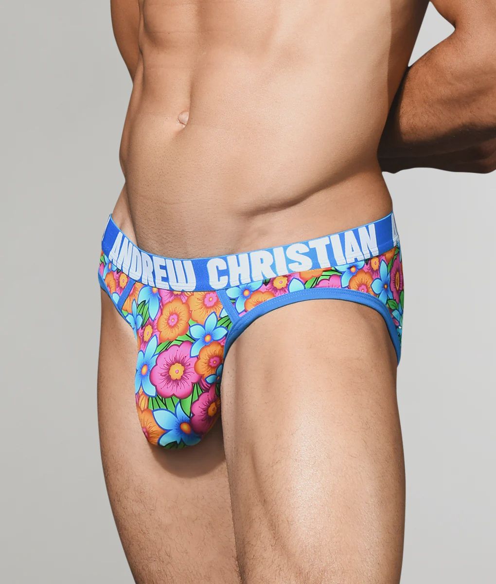 ABUNDANT FLORAL