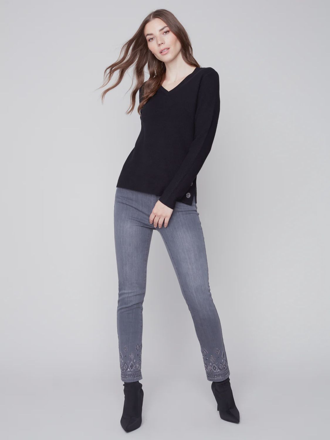CB Fall 2023-C2569-464A-V Neck Sweater
