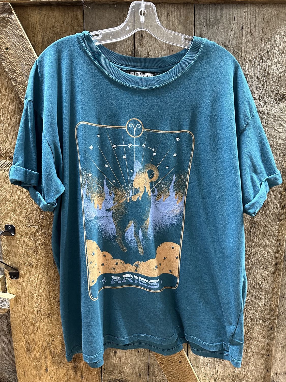 GIRL DANGEROUS ARIES CARD TEE