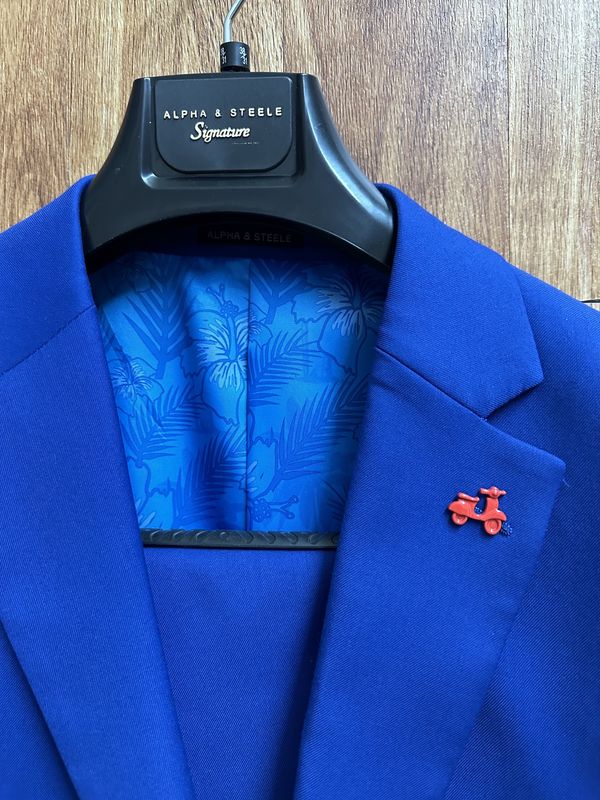 A&amp;S Slim Suit ASIK3000-roy