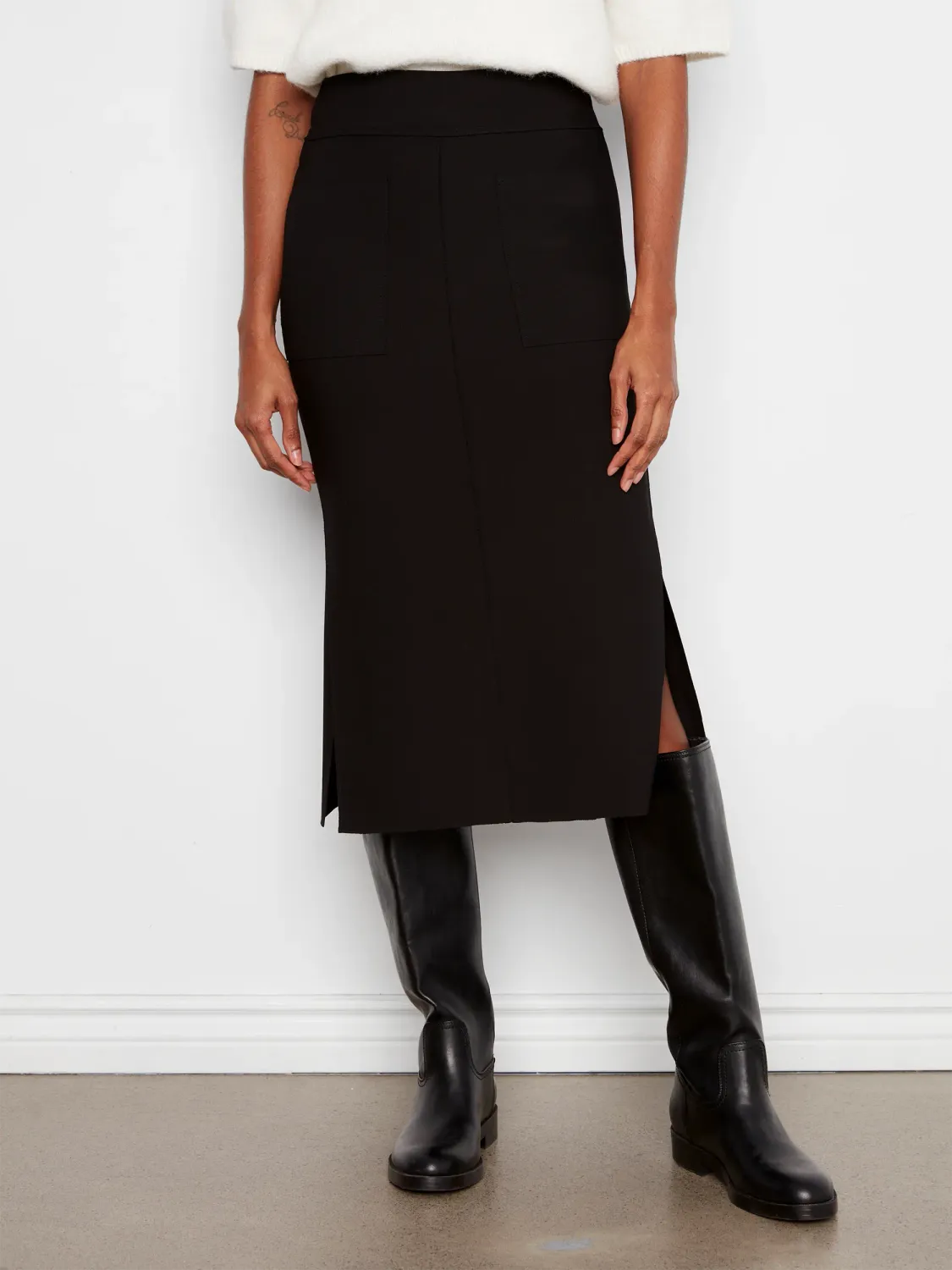 CB Gusty Crepe Skirt C7076RR