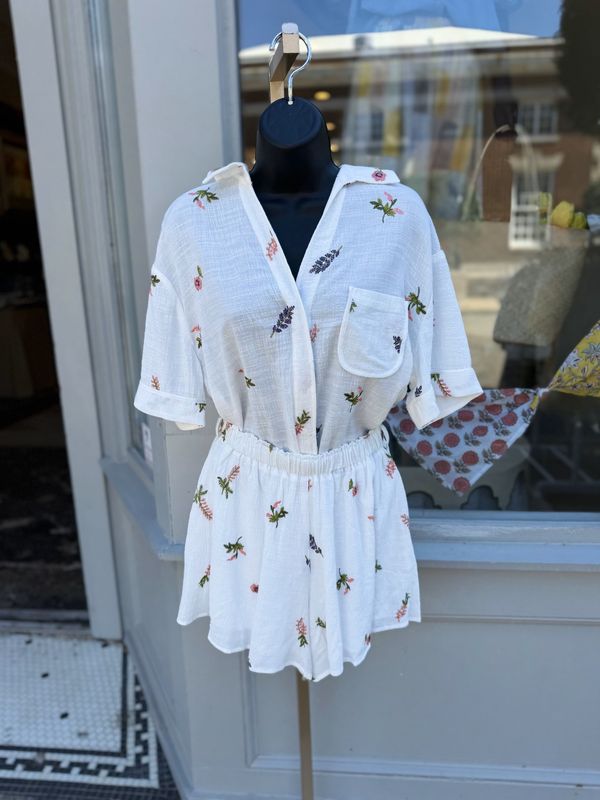 Edin Embroidered Shorts