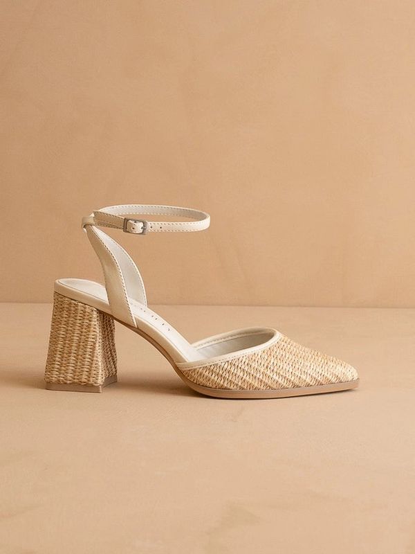 Rattan Pointed Toe Shoe