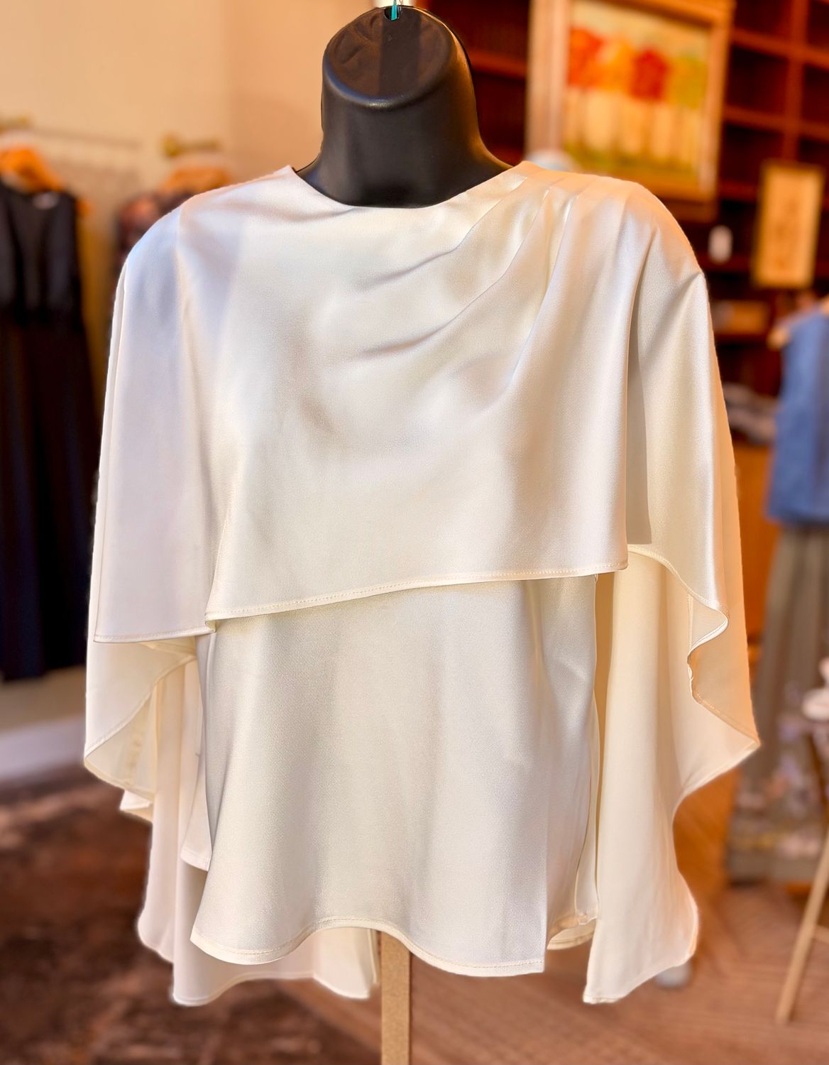 Fiona Cape Top