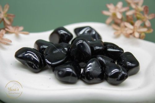 Zwarte Spinel zaksteen 4-8g