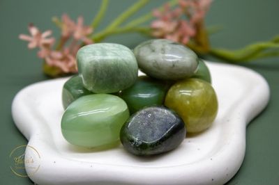 Nefriet / Nieuwe jade zaksteen 10-20g