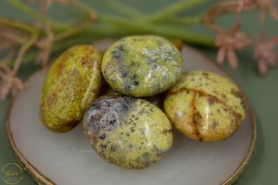 Groene Opaal Zaksteen 8-10g