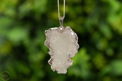 Bergkristal cluster hanger verzilverd - 13.18 gram