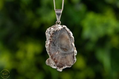 Hanger chalcedoon roos met verzilverde rand - 9.35 gram