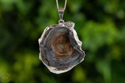 Hanger chalcedoon roos met verzilverde rand - 11.57 gram