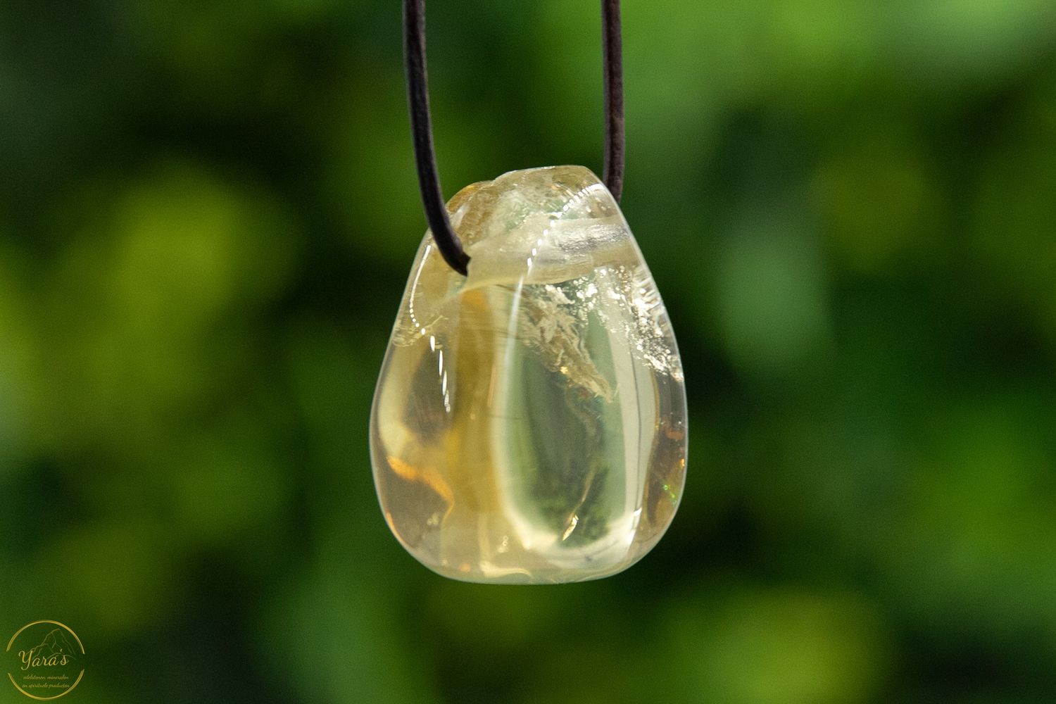 Limoenkristal hanger Doorboord