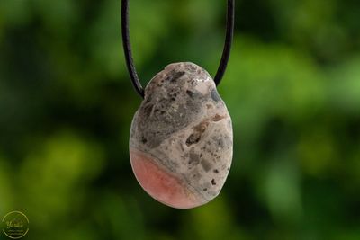 Rhodochrosiet hanger doorboord