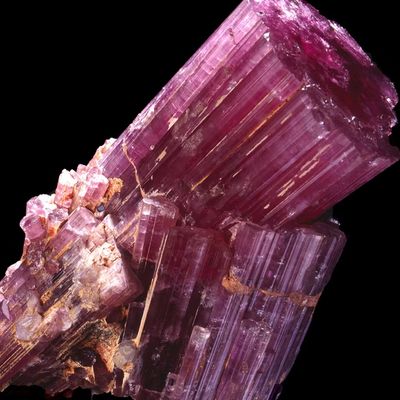 Roze Toermalijn (rubelliet)