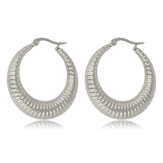 Zilverkleurige oorring met unieke afwerking  33 x 7 mm - My Bendel