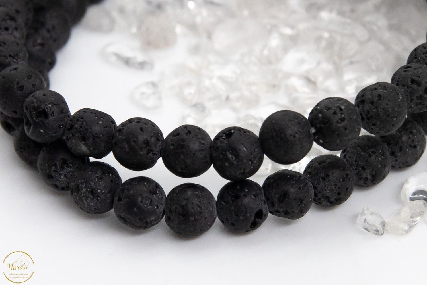 Lavasteen armband 6mm