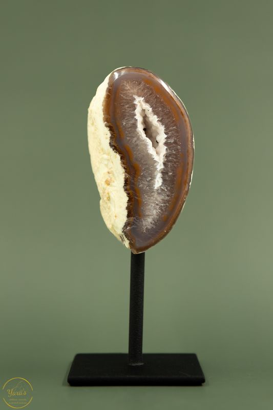Agaat op standaard - 318 gram.