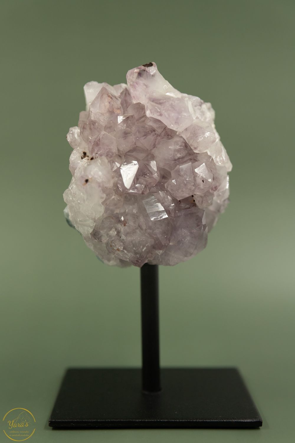 Amethist cluster op standaard-11550