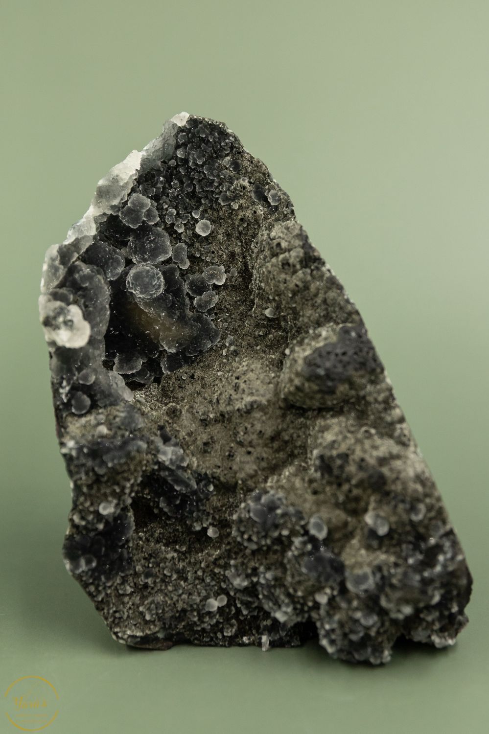 Zwarte druzy chalcedoon - 422 gram