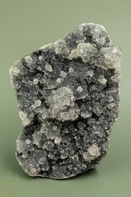 Zwarte druzy chalcedoon - 580 gram