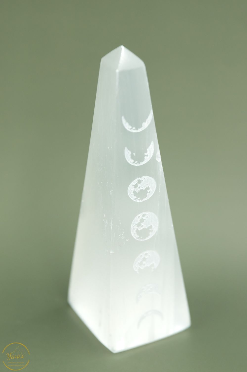 Seleniet Obelisk moon cycle